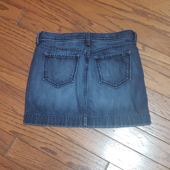 OLD NAVY denim (jean) mini skirt - size 2 - Picture 2 of 5